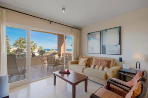 Malibu penthouse with Jacuzzi and sea views by Costarentals - Ref 247
